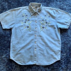 Demin Embroidered capacity shirt  blouse floral